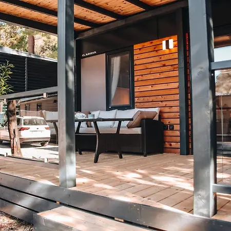 Mobile Home Kailani Nr 121, Camping Porton Biondi Rovinj Exterior photo
