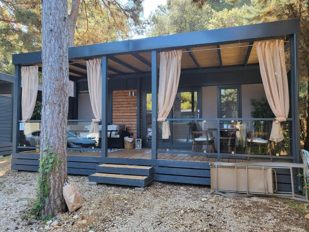 Campsite Mobile Kailani Nr 121, Porton Biondi *