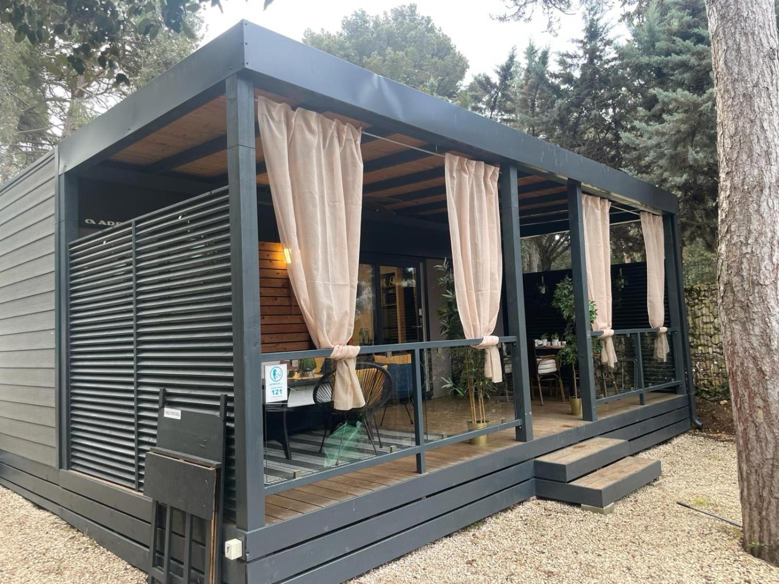 Mobile Kailani Nr 121, Porton Biondi Rovinj